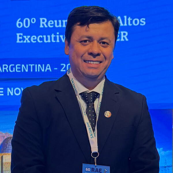 Hugo Rolón